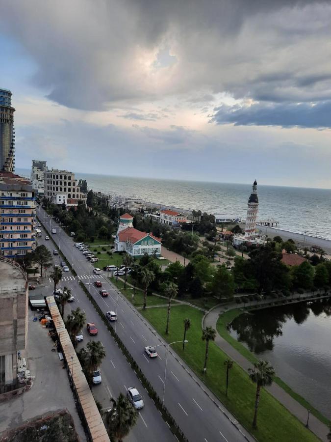 Twins tower orbi city Batumi Zewnętrze zdjęcie