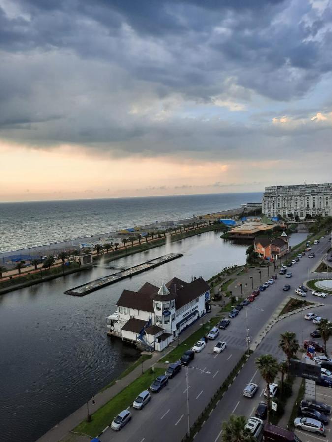 Twins tower orbi city Batumi Zewnętrze zdjęcie