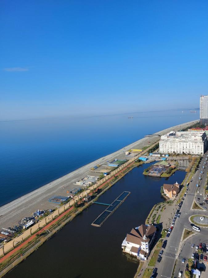 Twins tower orbi city Batumi Zewnętrze zdjęcie